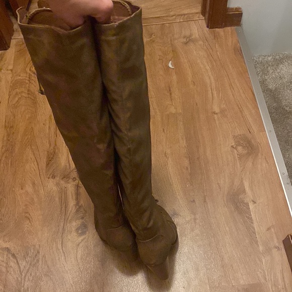 NWOT Forever Over knee Lace-up Leather Boots Size 10 - Picture 13 of 16